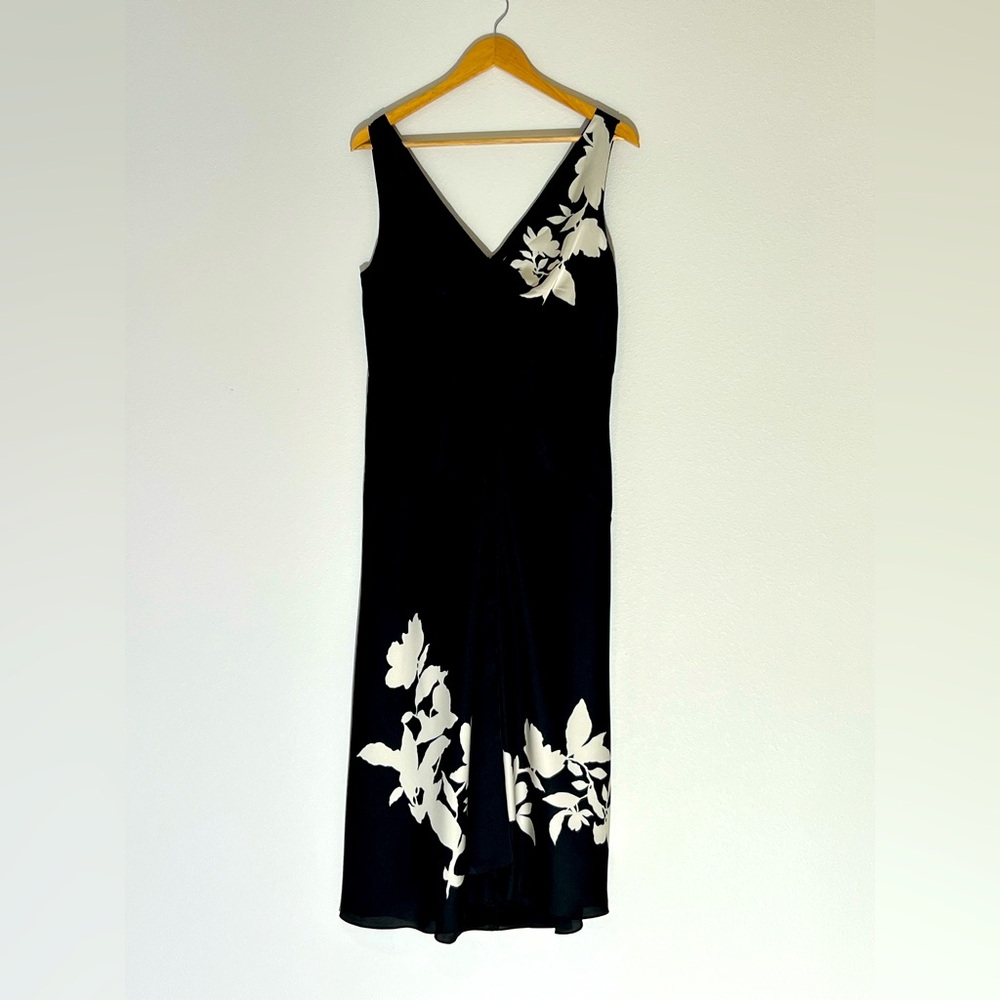 Vince Black Satin Floral Size 6